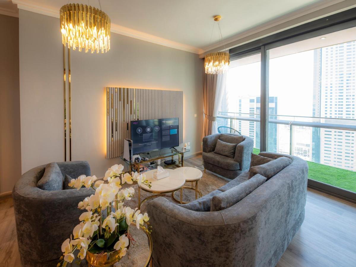 First Class 2Br With Full Dubai Skyline & Sea View Экстерьер фото